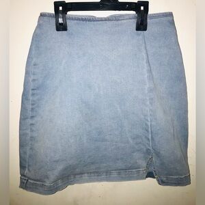 Bundle of 2 skirts Hollister and Wild Fable XS